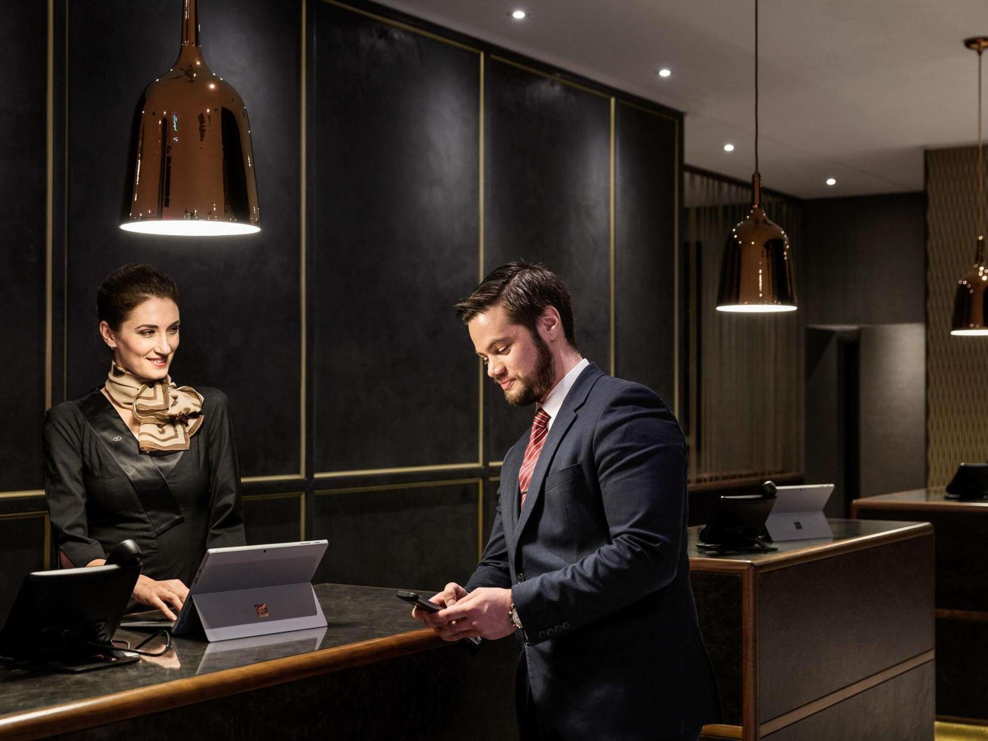 Отель Sofitel Веллингтон Экстерьер фото